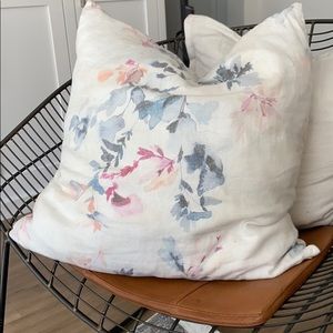 McGee & co. 22 x 22 multi color pillow